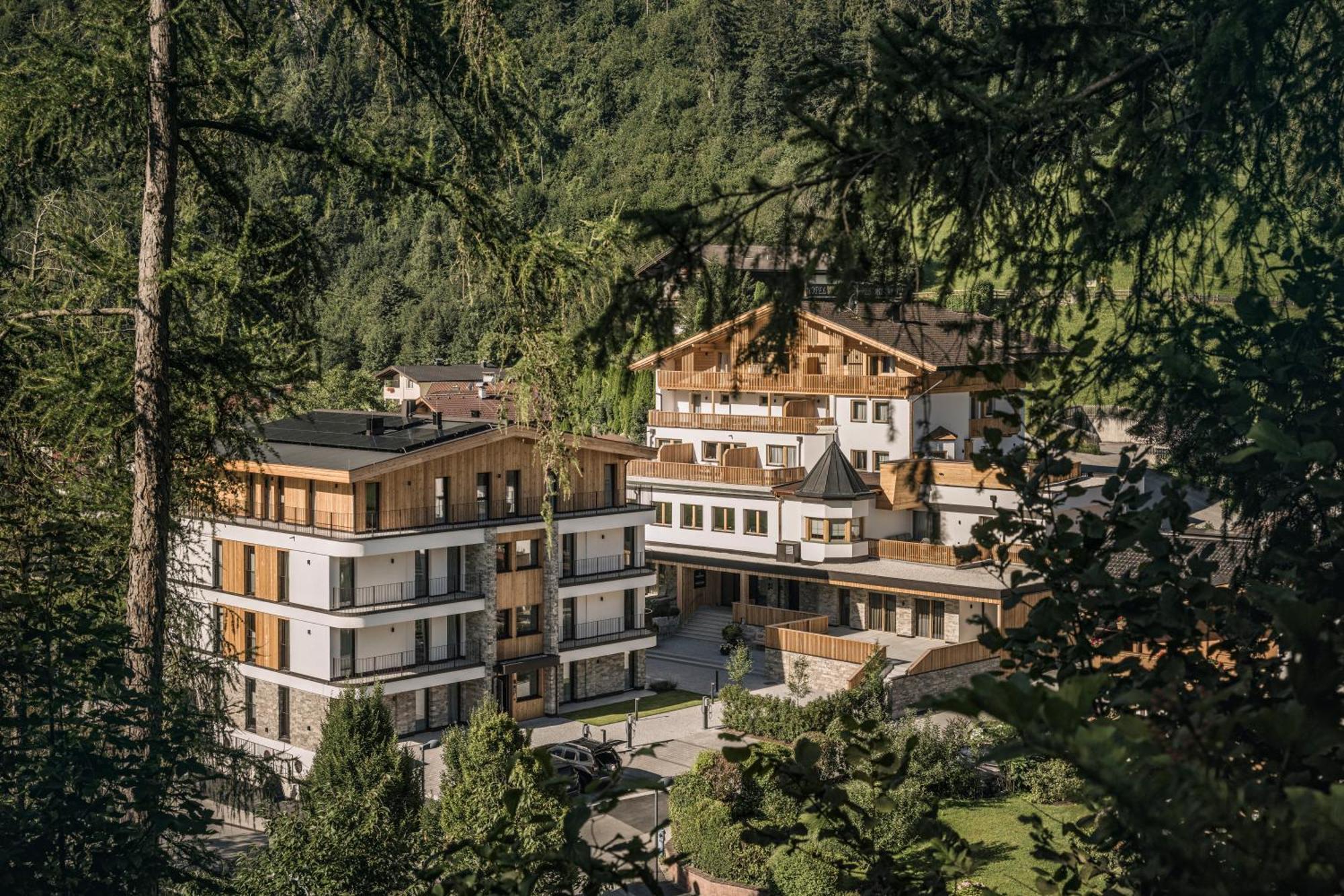 Resort Schrofenblick Mayrhofen Buitenkant foto