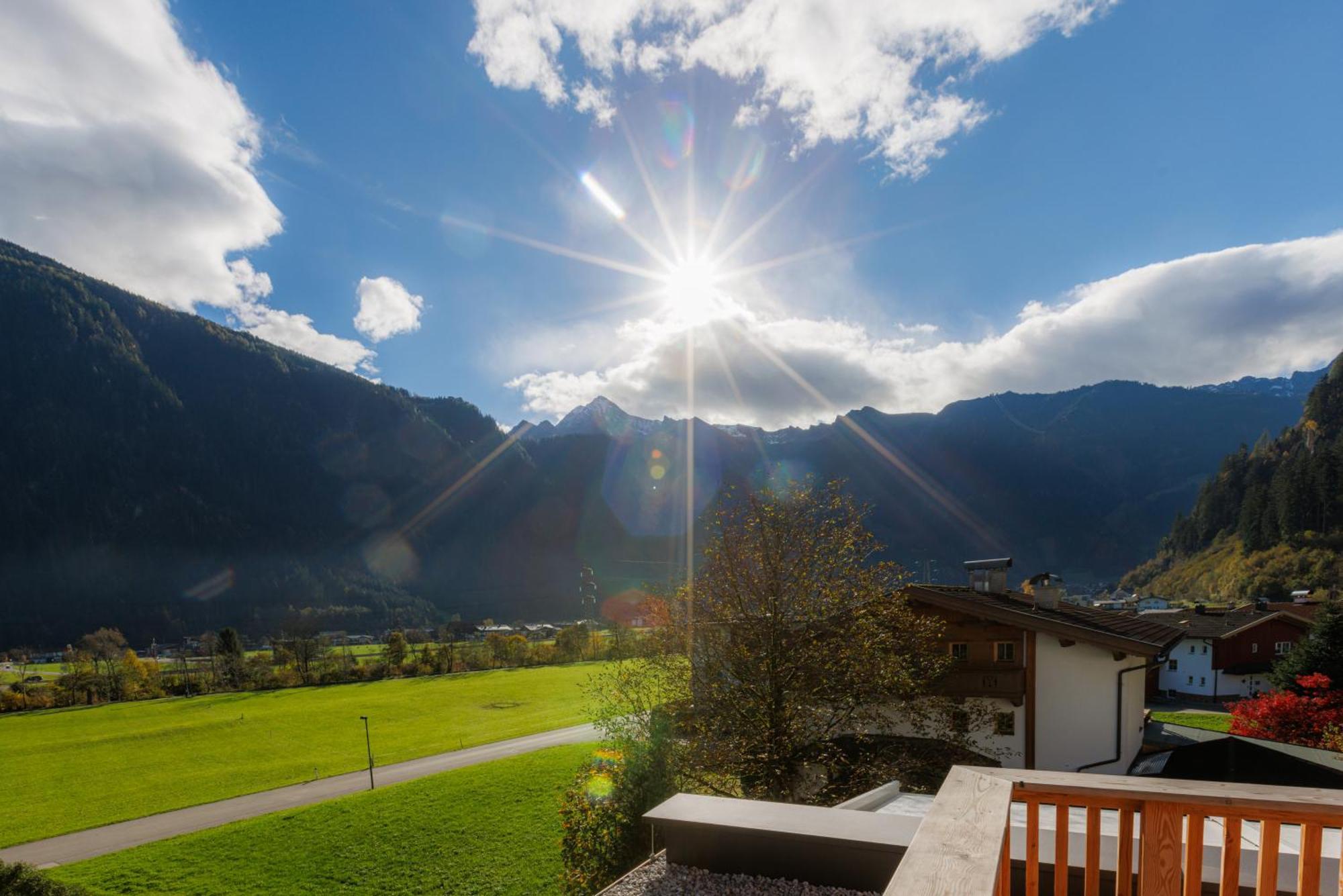 Resort Schrofenblick Mayrhofen Buitenkant foto